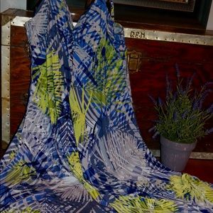 Tropical maxi dress size large